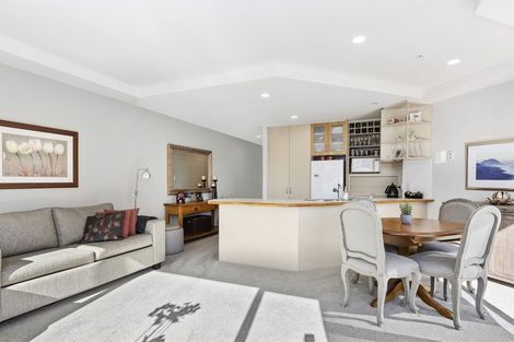 Photo of property in 8/12 Maunganui Road, Mount Maunganui, 3116