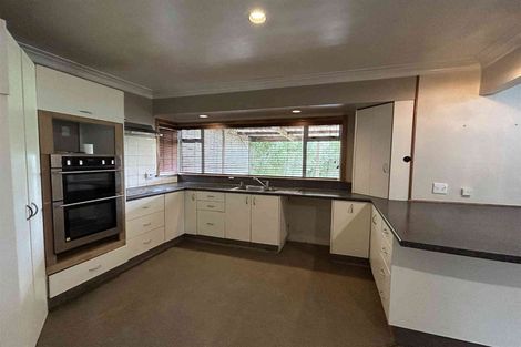 Photo of property in 58 Taikata Road, Te Atatu Peninsula, Auckland, 0610
