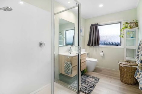 Photo of property in 2/6 Short Street, Papakura, 2110