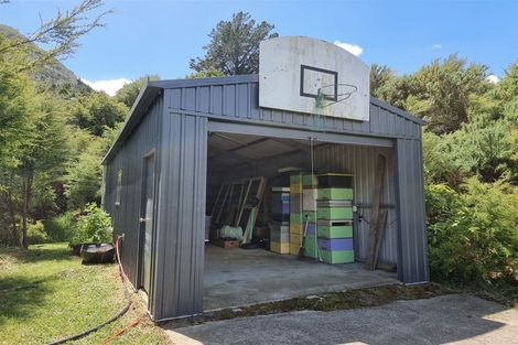 Photo of property in 159 Lindens Road, Mount Pleasant, Blenheim, 7273