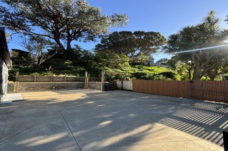 Photo of property in 1 Wellington Road, Paekakariki, 5034