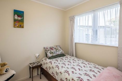 Photo of property in 20a Matai Street, Waikanae, 5036