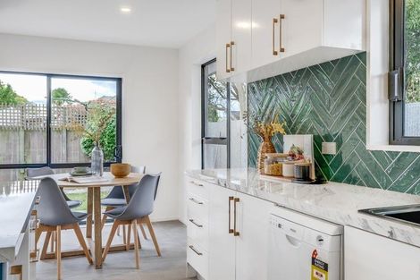 Photo of property in 3 Bucknell Street, Sockburn, Christchurch, 8042
