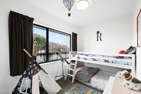 Photo of property in 27 Halcione Close, Flagstaff, Hamilton, 3210