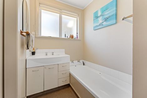 Photo of property in 59a Govett Avenue, Frankleigh Park, New Plymouth, 4310