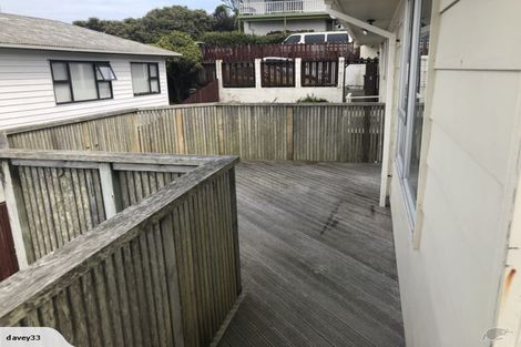 Photo of property in 57 Ruskin Road, Newlands, Wellington, 6037