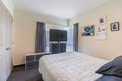 Photo of property in 8 Kestrel Avenue, Welcome Bay, Tauranga, 3112