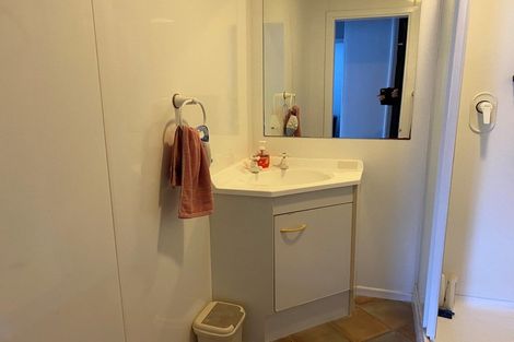 Photo of property in 255 High Street, Eltham, 4322
