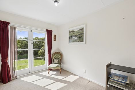 Photo of property in 57 Marion Street, Macandrew Bay, Dunedin, 9014