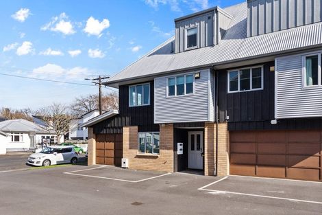 Photo of property in 41d Cook Street, Hamilton East, Hamilton, 3216