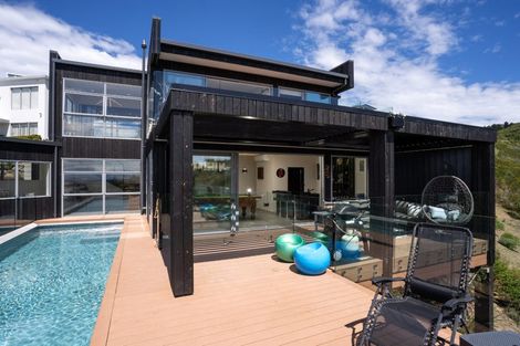 Photo of property in 11 Saint Remy Lane, Redcliffs, Christchurch, 8081