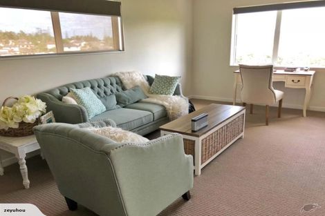 Photo of property in 113 Laurel Oak Drive, Schnapper Rock, Auckland, 0632