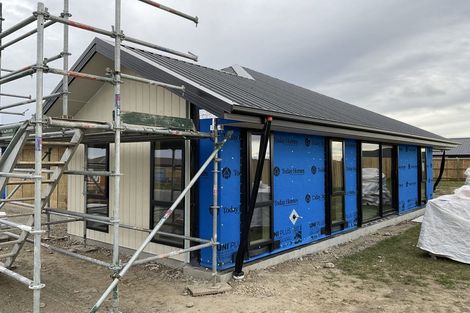 Photo of property in 15 Garden Road, Darfield, 7571