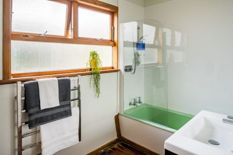 Photo of property in 163 Karepa Street, Brooklyn, Wellington, 6021