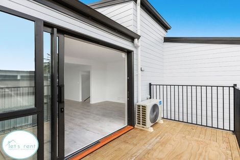 Photo of property in 37 Sunnypark Avenue, Rosehill, Papakura, 2113