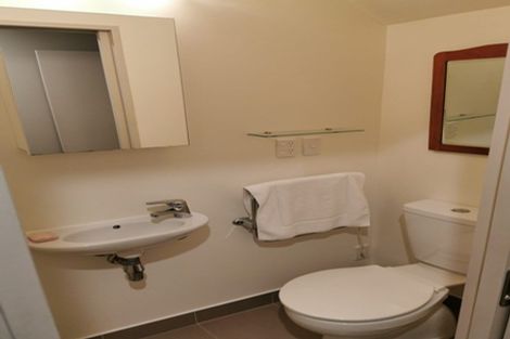 Photo of property in 100d Karepa Street, Brooklyn, Wellington, 6021