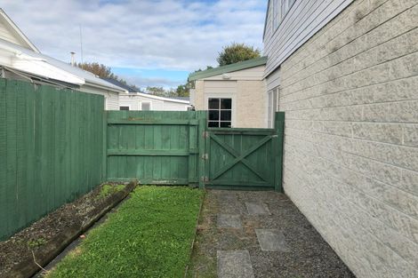 Photo of property in 4 Holly Court, Palmerston North, 4410
