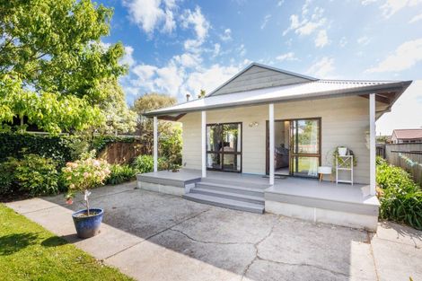 Photo of property in 54 Roy Street, Palmerston North, 4410