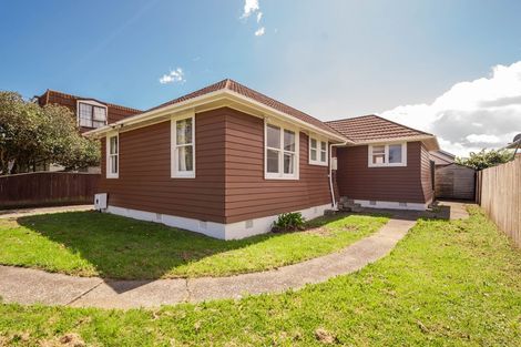 Photo of property in 55 Gordon Street, Avalon, Lower Hutt, 5011
