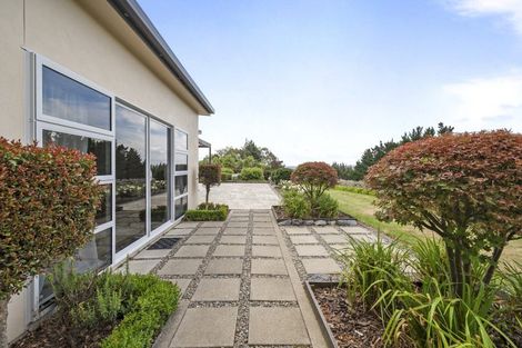 Photo of property in 14 Branksome Place, Aokautere, Palmerston North, 4471