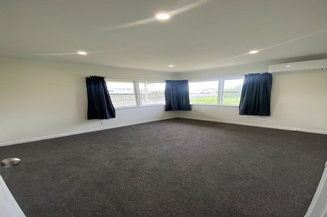 Photo of property in 6 Paerata Road, Pukekohe, 2120