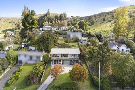 Photo of property in 27 Ruru Road, Taihape, 4720