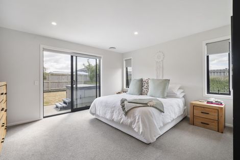 Photo of property in 144 Pharazyn Street, Maewa, Feilding, 4702