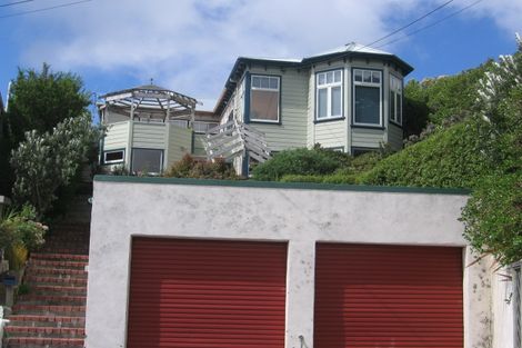 Photo of property in 77 Karepa Street, Brooklyn, Wellington, 6021