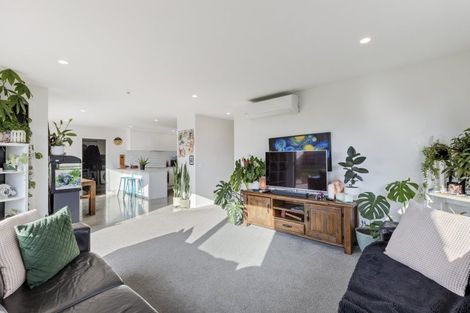 Photo of property in 32a Tokomaru Street, Welbourn, New Plymouth, 4312