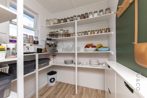 Photo of property in 28 Queen Street, Riverhead, 0820