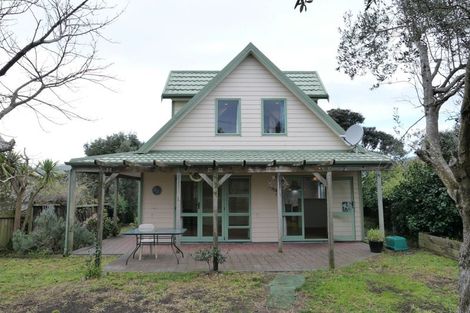 Photo of property in 22 Forest Lane, Raumati South, Paraparaumu, 5032