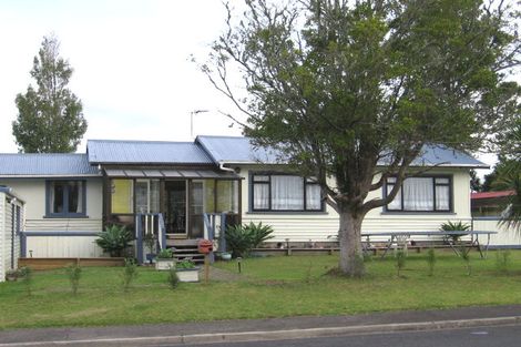 Photo of property in 5/331 Royal Road, Massey, Auckland, 0614