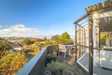 Photo of property in 17 Garfield Avenue, Roslyn, Dunedin, 9010