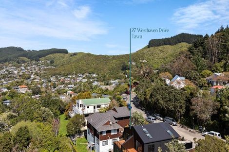 Photo of property in 27b Westhaven Drive, Tawa, Wellington, 5028