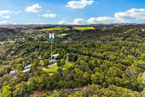 Photo of property in 6 Walker Road, Henderson Valley, Auckland, 0612