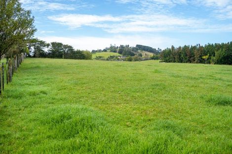 Photo of property in 56 Main Road, Kauri, Kamo, 0185