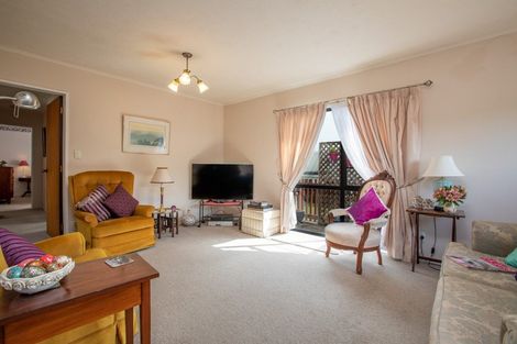 Photo of property in 85b Oxford Street, Tawa, Wellington, 5028