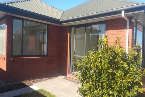 Photo of property in 1/590 Barbadoes Street, Edgeware, Christchurch, 8013