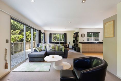 Photo of property in 51b Maungaraki Road, Korokoro, Lower Hutt, 5012