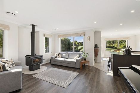 Photo of property in 88b Endeavour Drive, Whitby, Porirua, 5024
