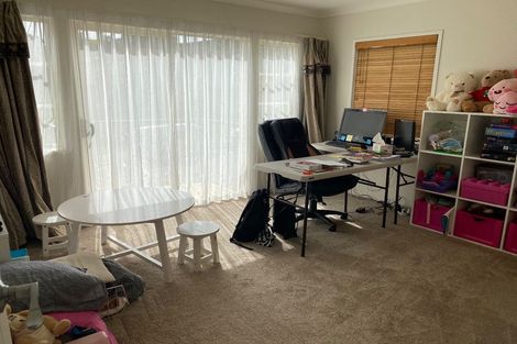 Photo of property in 17 Killybegs Drive, Pinehill, Auckland, 0632