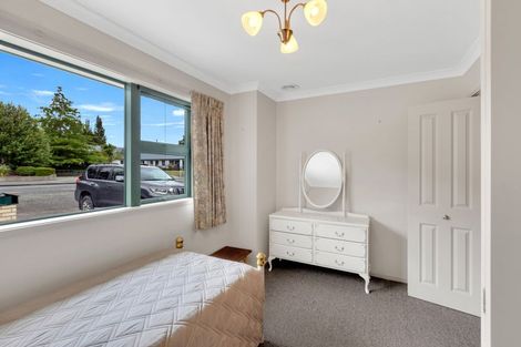 Photo of property in 16 Maria Street, Lumsden, 9730