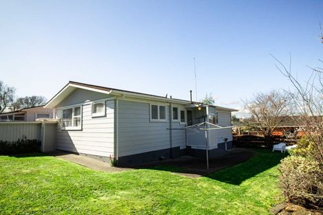 Photo of property in 12 Westwind Place, Feilding, 4702