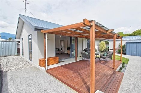 Photo of property in 15 Duffy Place, Stoke, Nelson, 7011