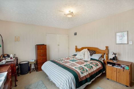 Photo of property in 13 Brynley Street, Hornby, Christchurch, 8042