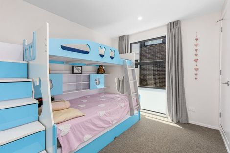 Photo of property in 29 Tokai Place, Glen Eden, 0602