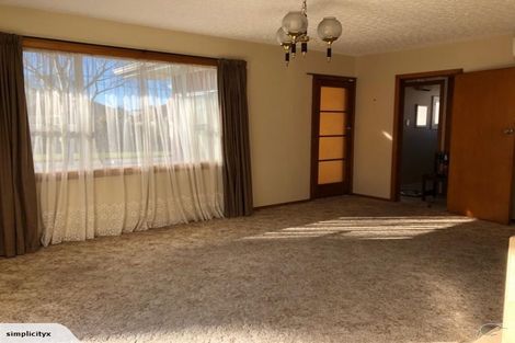 Photo of property in 23 Bevington Street, Avonhead, Christchurch, 8042