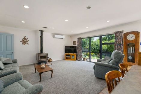 Photo of property in 15 Cody Crescent, Lansdowne, Masterton, 5810