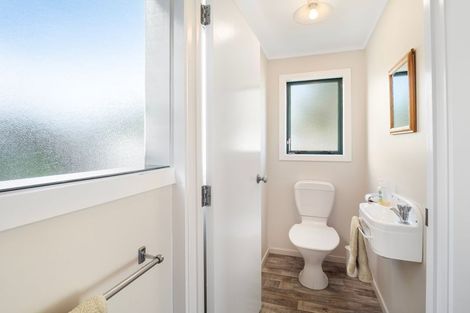 Photo of property in 50 Park Avenue, Waitarere Beach, Levin, 5510