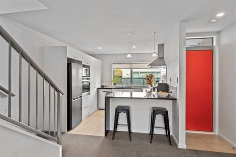 Photo of property in 3 Longueval Lane, Broomfield, Christchurch, 8042